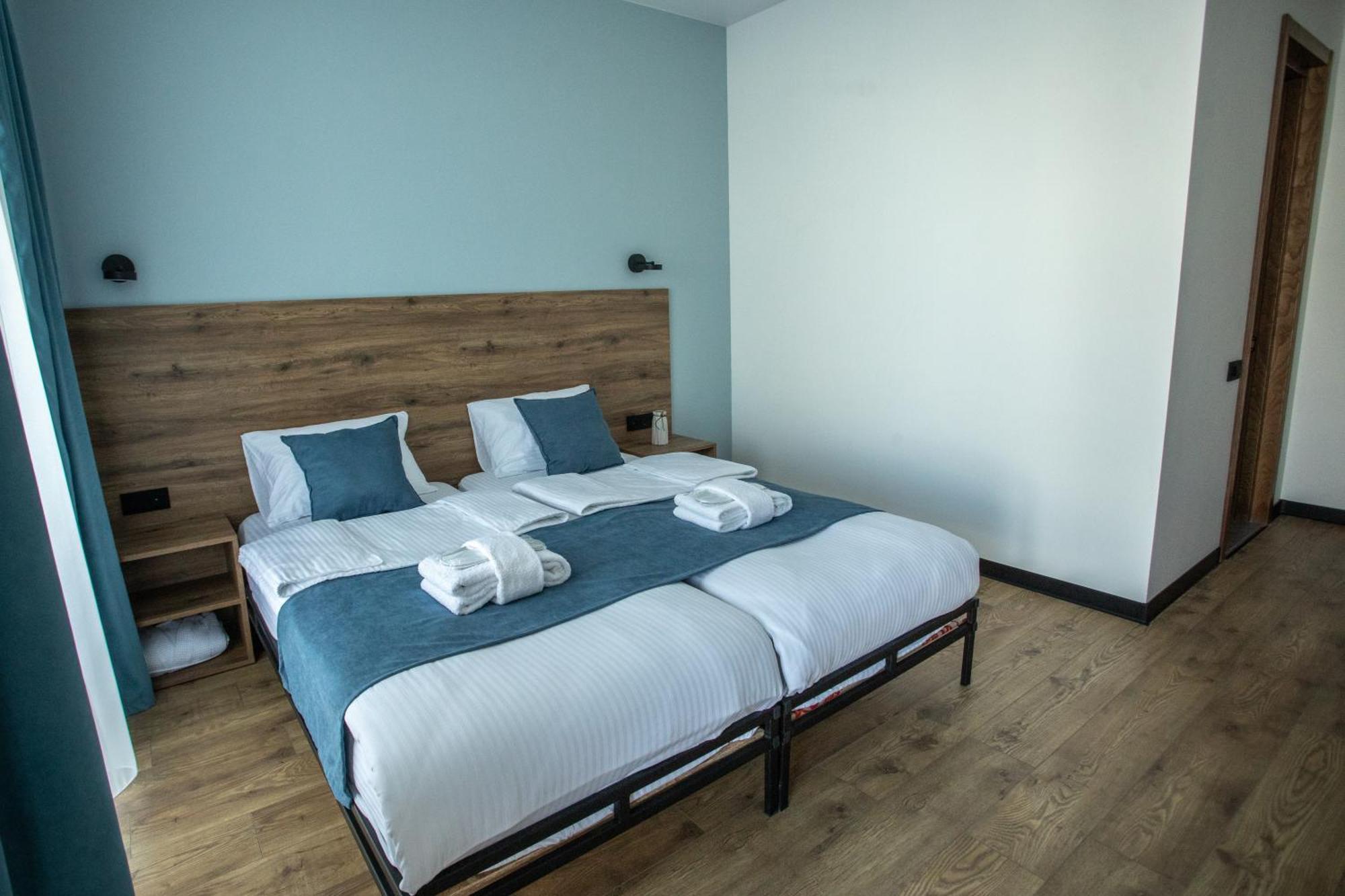 Kazbegi Hotel Grand View Exterior photo